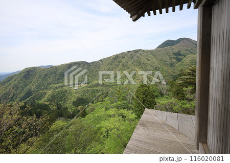 山陰、春、初夏の鳥取、三徳山、みとくさん、投げ入れ堂への登山、国立公園への旅、多くの指定文化財と国宝 山陰、春、初夏の鳥取、三徳山、みとくさん、投げ入れ堂への登山、国立公園への旅、多くの指定文化財と国宝 116020081