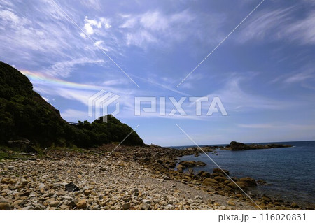 春、初夏、夏の和歌山、南紀、白浜、グランピングで焚火とブルーラグーンの海を散策、鳥毛洞窟や日置川 116020831