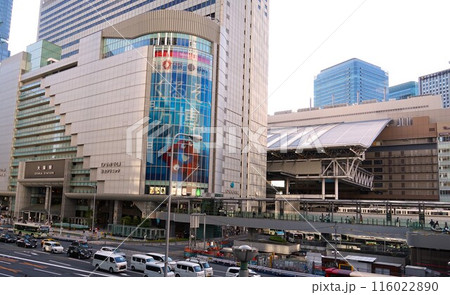 2024年 6月の大阪駅周辺の風景 116022890