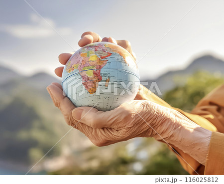 CGイラスト　手のひらに乗せた地球儀 116025812