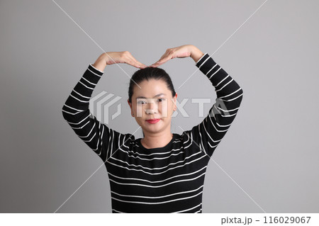 40s Asian Woman 40s Asian Woman 116029067