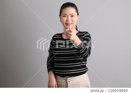 40s Asian Woman 40s Asian Woman 116029088