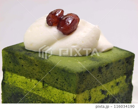 抹茶のテリーヌのアップ 116034190
