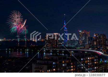 高台から望むスターアイランド（福岡） 116038877