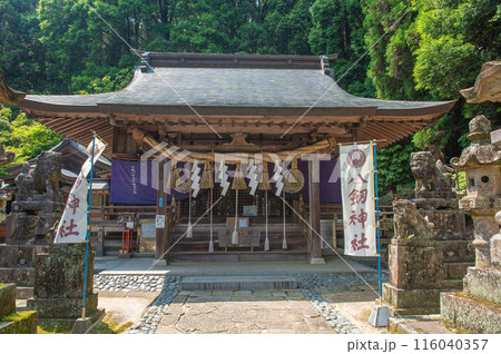 八剣神社（鞍手町）の拝殿 116040357