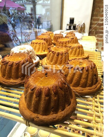 フランスのクグロフのお菓子 フランスのクグロフのお菓子 116040918