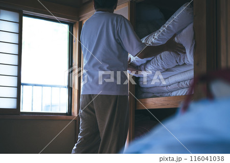 布団と押入れ 布団と押入れ 116041038