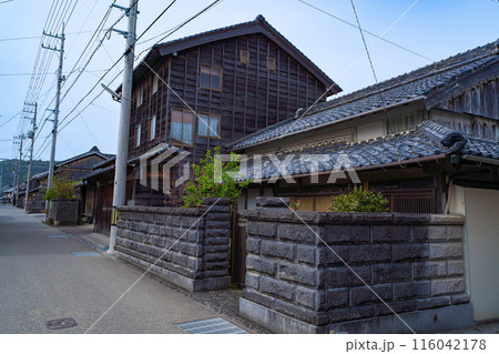 【重要伝統的建造物群保存地区】吉良川町　春の街並みの風景5　高知県室戸市 116042178