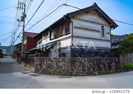 【重要伝統的建造物群保存地区】吉良川町 イシグロと水切り瓦の家2 高知県室戸市 【重要伝統的建造物群保存地区】吉良川町 イシグロと水切り瓦の家2 高知県室戸市 116042179