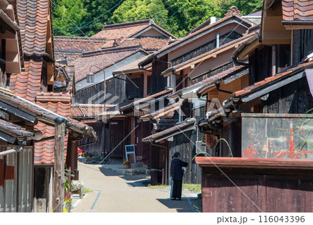吹屋ふるさと村 青空と美しい重伝建の町並み 吹屋ふるさと村 青空と美しい重伝建の町並み 116043396