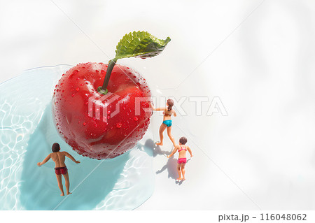 サクランボと若者たち 116048062