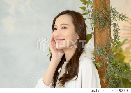 微笑む女性 微笑む女性 116049270