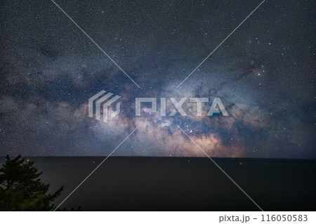 【天の川素材】太平洋から登る天の川【岩手県】 116050583