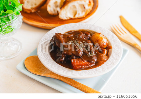 牛タンシチュー 116051656