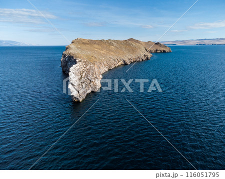 Lake Baikal. Ogoy Island. Warm autumn days. 116051795