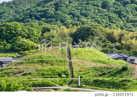 造山古墳の倍塚千足古墳 造山古墳の倍塚千足古墳 116051972