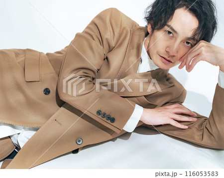 メンズポートレート メンズポートレート 116053583