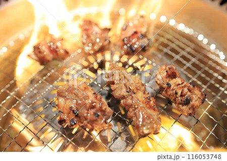 黒毛和牛焼肉（中落ちカルビ） 116053748