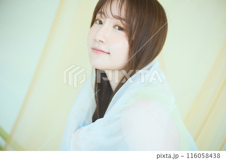 夏の女性ポートレート 116058438