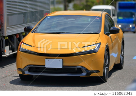 国産ハイブリット車 116062342