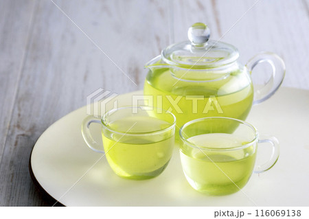 冷たい緑茶 116069138