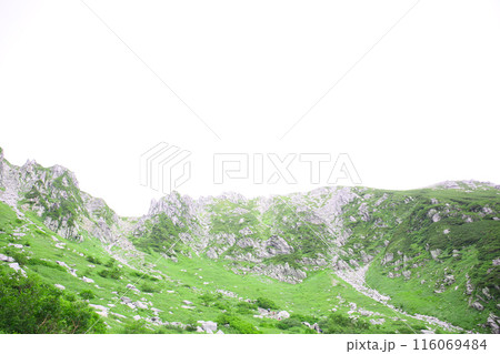 8月の中央アルプスの背景、駒ヶ岳 116069484