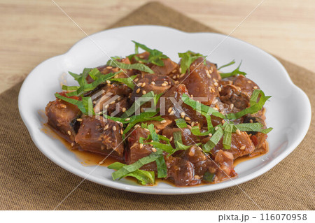鰹のたたきのユッケ風 鰹のたたきのユッケ風 116070958
