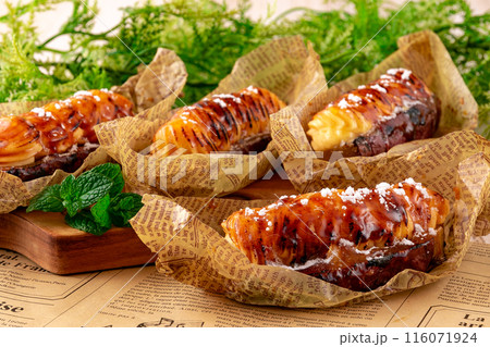 お芋のブリュレ　スイーツ　デザート 116071924