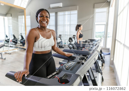Healthy strong female African American plus-size sportswear 116072862