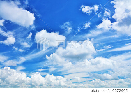 夏の青空と雲 夏の青空と雲 116072965