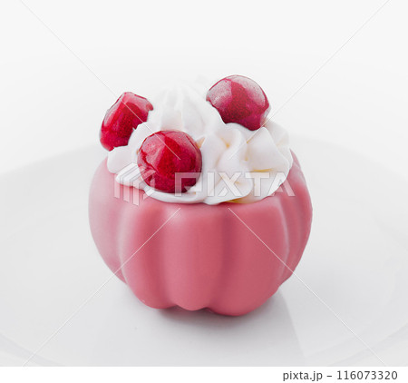 Gourmet raspberry mini cake on white plate 116073320