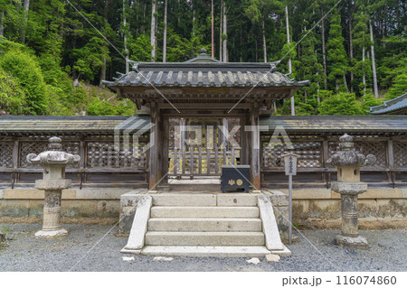 高野山　徳川家霊台　台徳院（秀忠）霊屋 116074860