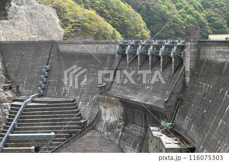 満水の錦秋湖 満水の錦秋湖 116075303