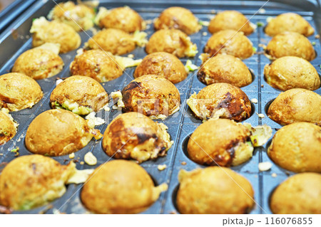 たこ焼きプレートで作るたこ焼き たこ焼きプレートで作るたこ焼き 116076855
