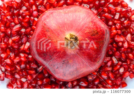 Delicious red ripe juicy pomegranate seed background texture Delicious red ripe juicy pomegranate seed background texture 116077300