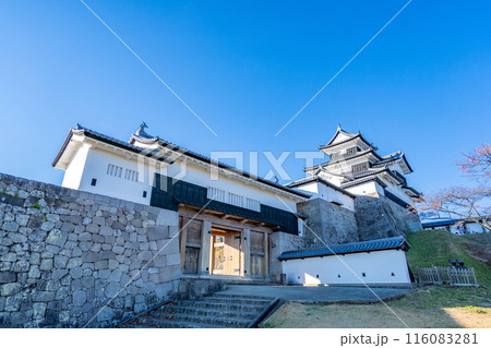 竹之丸跡から望む白河小峰城三重櫓　小峰城の中心　最も規模の大きな櫓 116083281