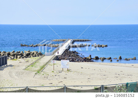 新潟県新潟市西海岸公園の風景(2022年夏) 116085152