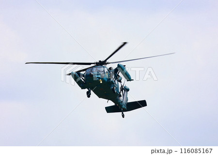 ヘリコプター　救助 116085167
