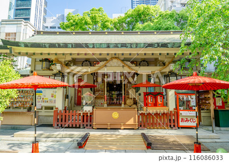 大阪市北区曾根崎　露天神社（お初天神：「曽根崎心中」ゆかりの地）　拝殿 116086033