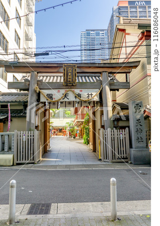大阪市北区曾根崎 露天神社(お初天神) 鳥居(表参道) 大阪市北区曾根崎 露天神社(お初天神) 鳥居(表参道) 116086048