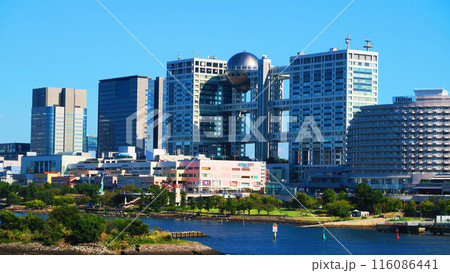 東京湾クルージングで見える湾岸の風景 116086441