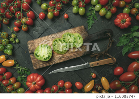 Mix colorful tomatoes Mix colorful tomatoes 116088747