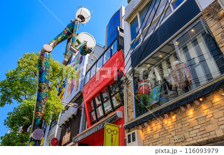 大阪府　大阪市　ミナミ（心斎橋）にあるアメリカ村 116093979