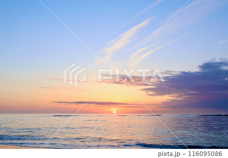 河原子海岸の朝日 茨城県 河原子海岸の朝日 茨城県 116095086