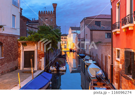 Typical Venetian canal in Venice, Italy Typical Venetian canal in Venice, Italy 116096274