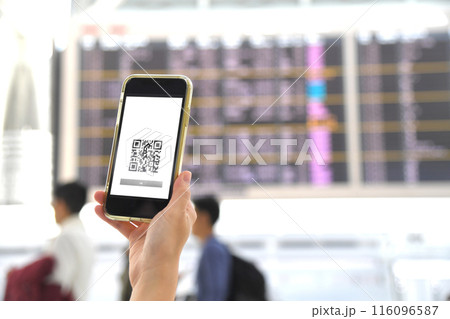 空港　スマホ　QRコード　電子チケット 116096587