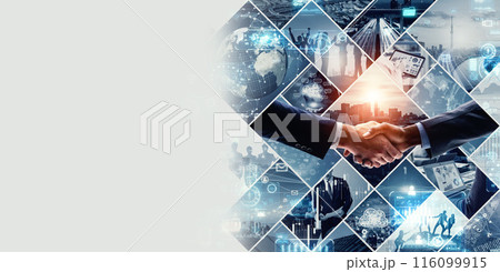 様々なビジネスシーンとテクノロジーイメージのコラージュ　バナー・広告向け横長ビジュアル 116099915