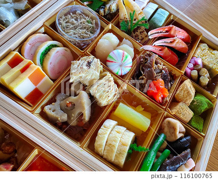 色とりどりのおせち料理 色とりどりのおせち料理 116100765