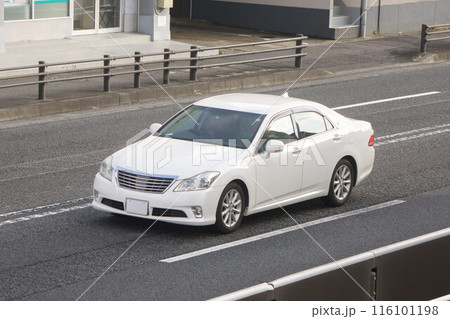 セダン 道路走行 セダン 道路走行 116101198