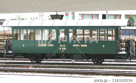 レーティッシュ鉄道にはこのようなクラシック動態保存車があり、適時運行されています。 116102034